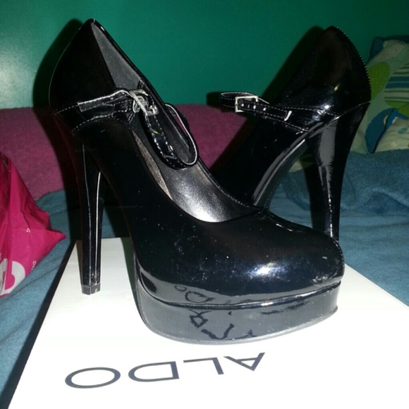 Chinese Laundry black platforms