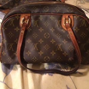 Vintage Louie Vuitton Speedy