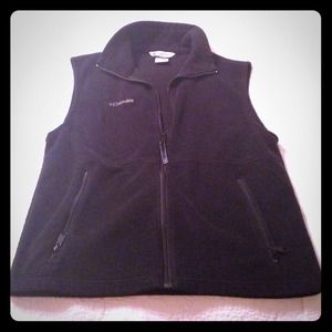 MENS Columbia black fleece vest