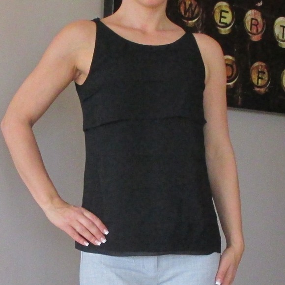 NWT Banana Republic Black Tiered Ruffle Top XS / 0