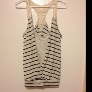 🚫SOLD🚫Striped crotchet top