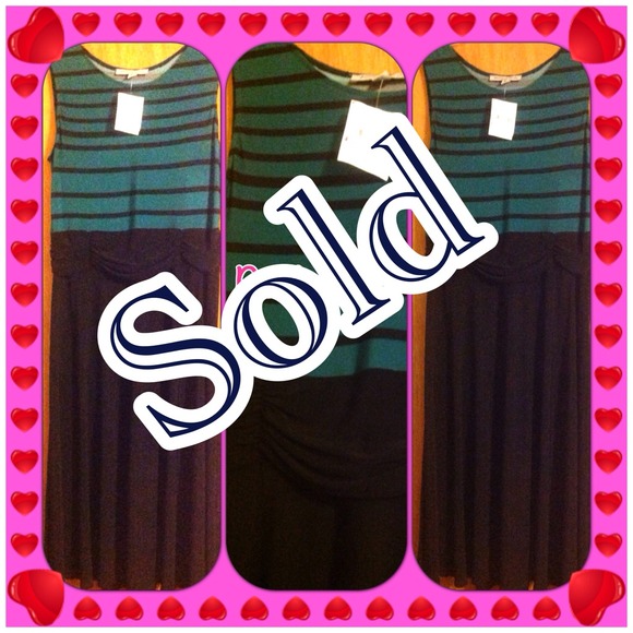 Sleeveless Black and Green Dress