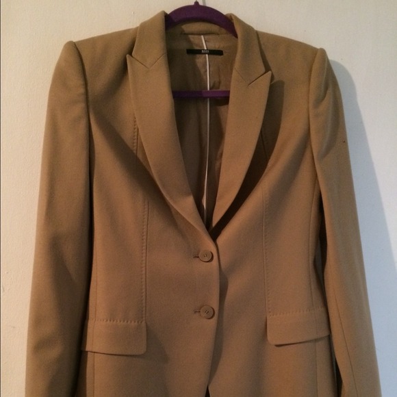 🎀Boss beige blazer 🎀