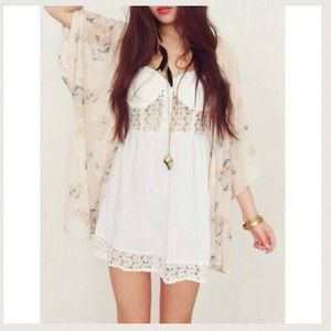 Be Boutique Dresses & Skirts - 💎👗Lace Bustier dress👗💎 Be Boutique Dresses & Skirts - 💎👗Lace Bustier dress👗💎