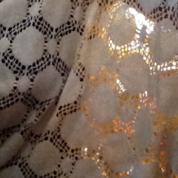 Potter's Pot,Sm,Nude,Crochet,Wide Sleeve Top - Picture 4 of 4