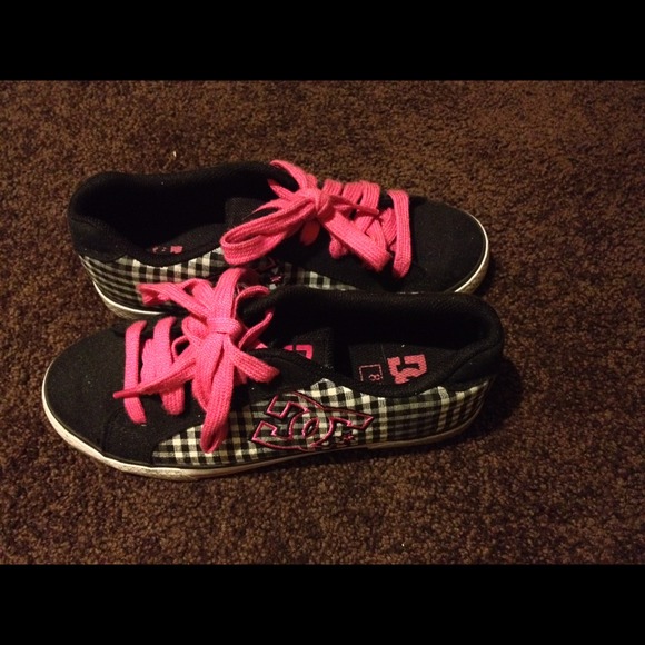 Cute DC Shoes