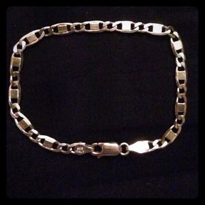 Link bracelet