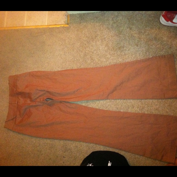 Dress pants - Picture 3 of 3