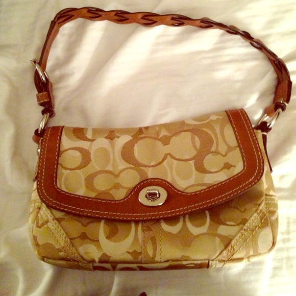 Shades of brown Authentic Coach handbag