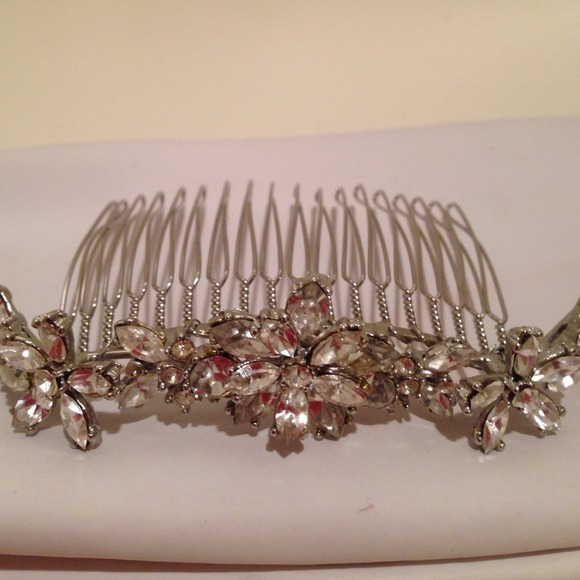Crystal tiara - Picture 2 of 4