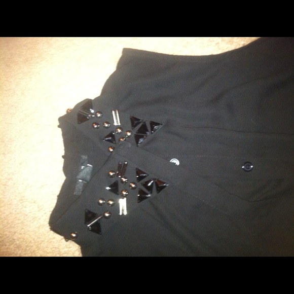 Sheer top - Picture 2 of 3