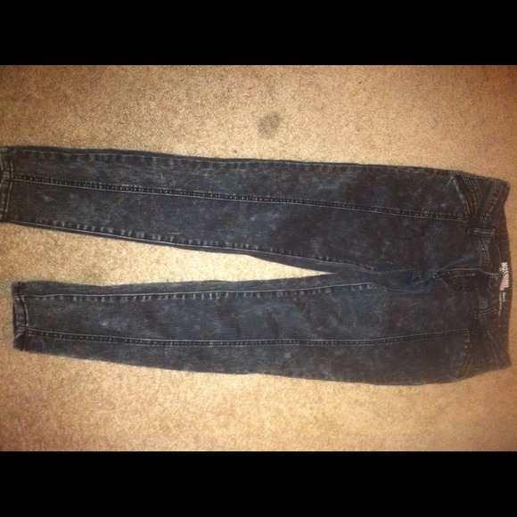 Jeans - Picture 2 of 2