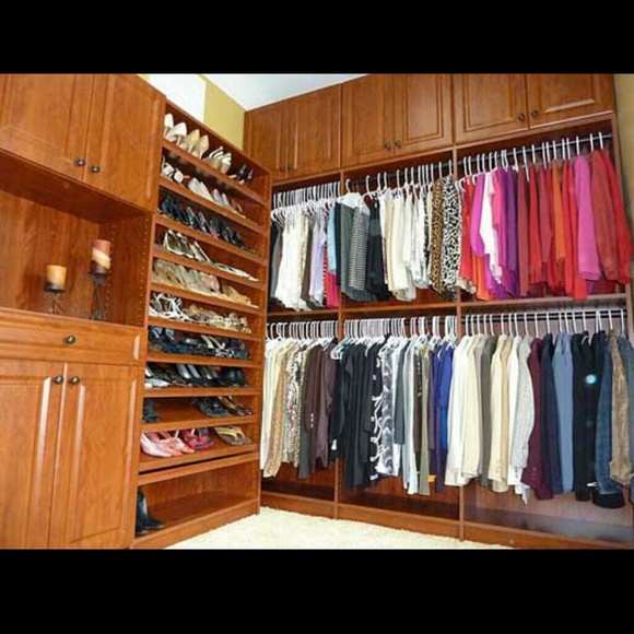 EVERYTHING MUST GO! I'M CLOSING MY CLOSET!
