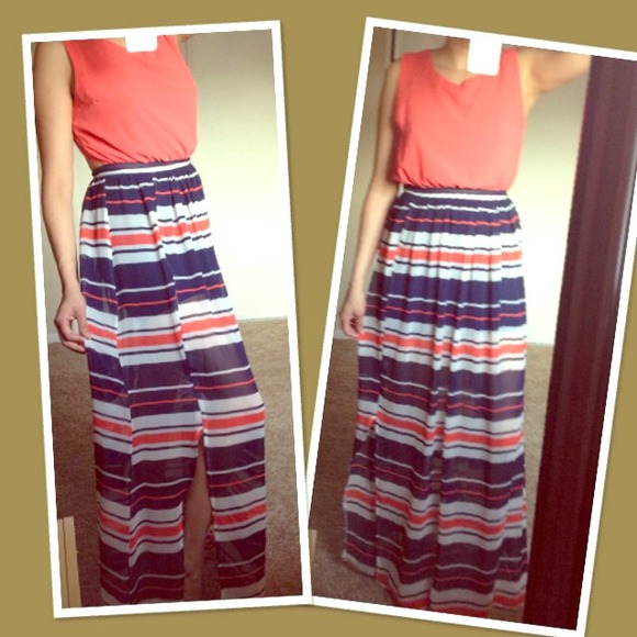Long dress by Xtaren