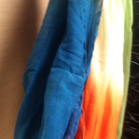 Scarves - Picture 2 of 3