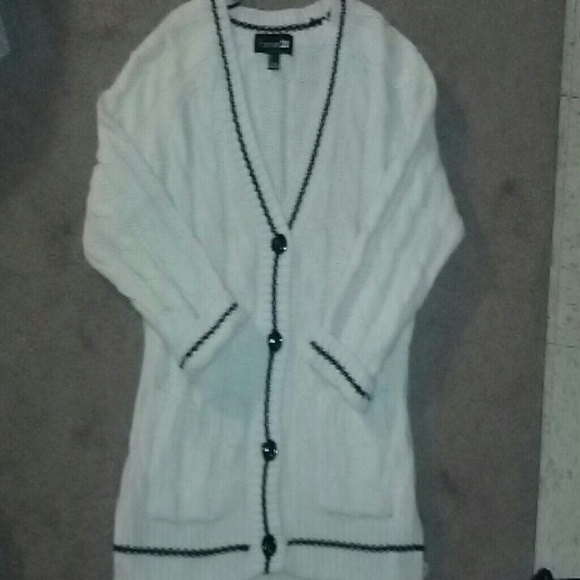 Cream and navy cardigan