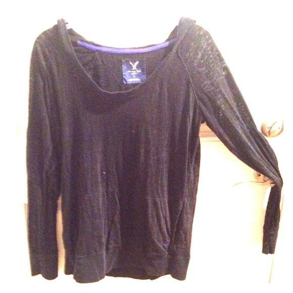 American Eagle Black Hooded T-Shirt