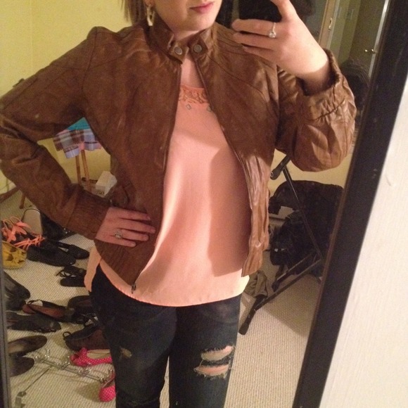 Chestnut Leather Jacket! - Picture 3 of 4