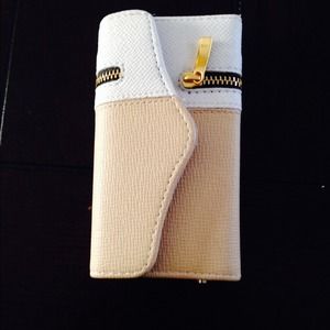 iPhone 5 case w/card slots