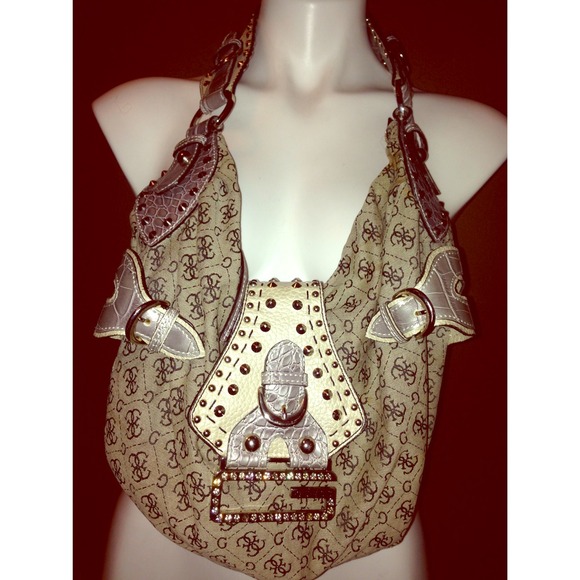 💥$25💥 Silver/Grey Guess Hobo👜