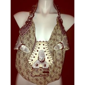 💥$25💥 Silver/Grey Guess Hobo👜