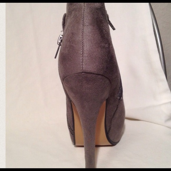 ❌❌❌SOLDJust fab booties❤️ - Picture 3 of 3