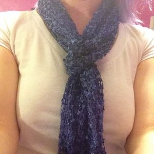 Navy blue net-like scarf