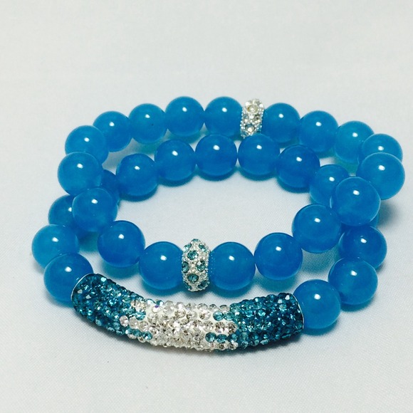 Chalcedony Set
