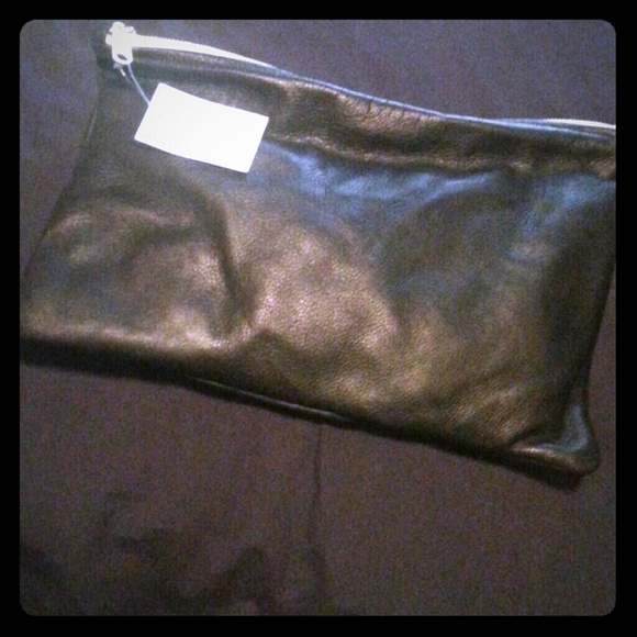 American Apparel (SOLD)