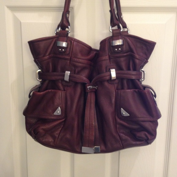 B. Makowsky brown hobo handbag