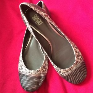 Brand new authentic coach flats! ON HOLD