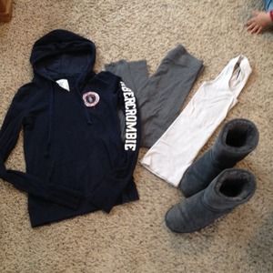 ❌Sold!❌Abercrombie shirt with hood