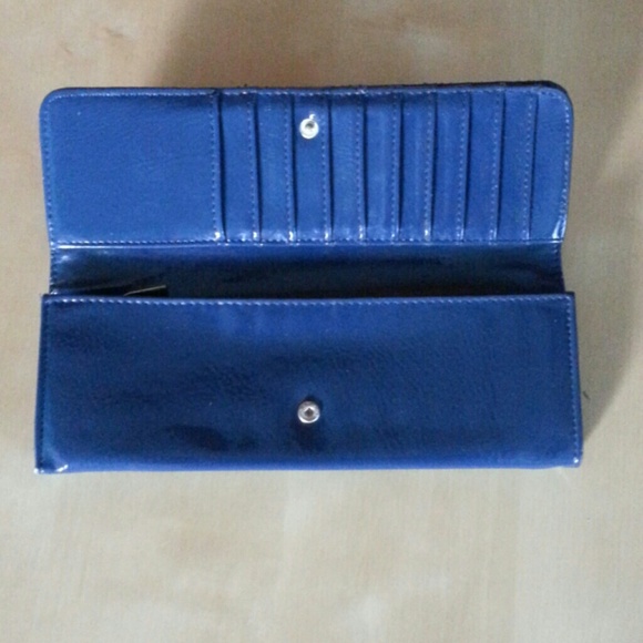 Wallet - Picture 2 of 2