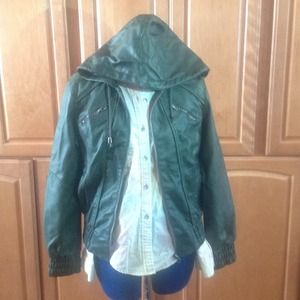 Pacsun faux leather green jacket❤️❤️❤️