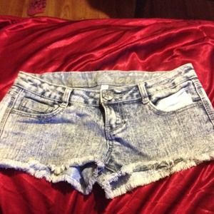 Traded 🚫Summer booty shorts 💙