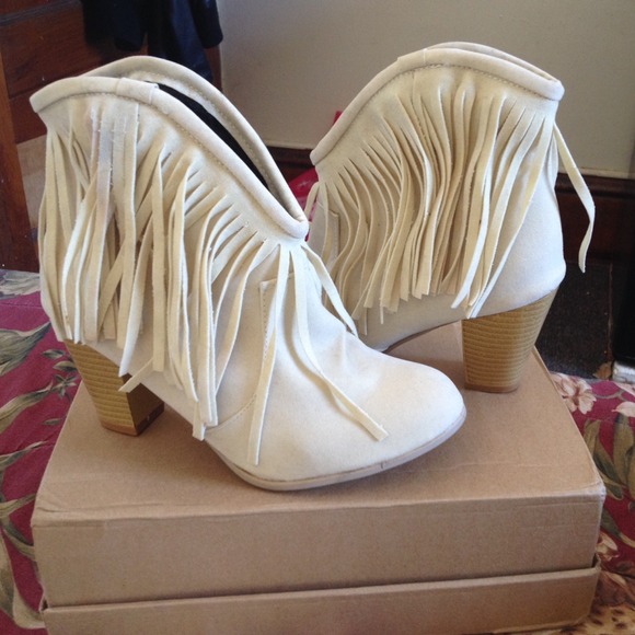 Off white fringe booties