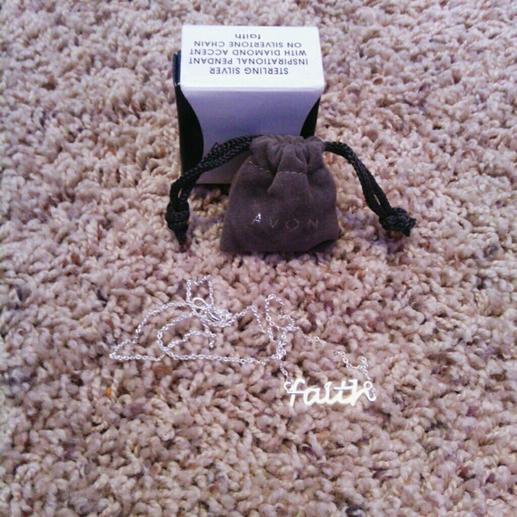 "Faith" necklace