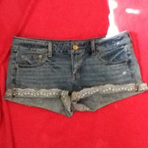 Size 10 American eagle lace trim shorts
