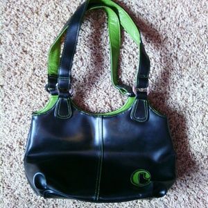 Very cute "C" purse