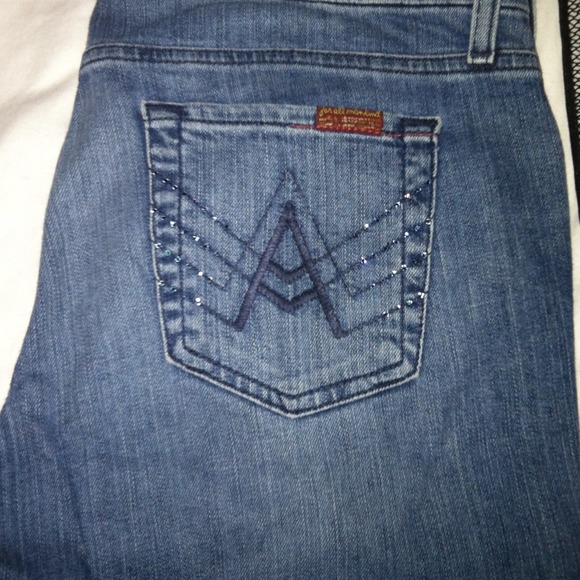Seven jeans