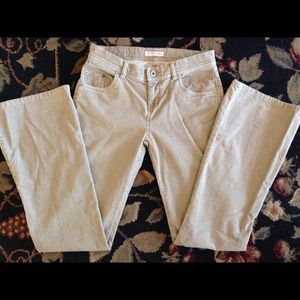 Beautiful fit. Like new.