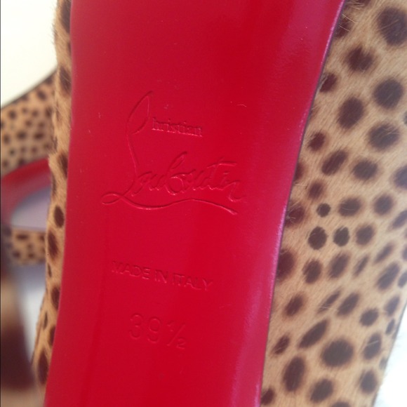 🚫SOLD🚫 Christian Louboutin shoes - Picture 4 of 4