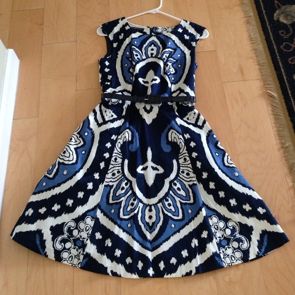 Beautiful dress.