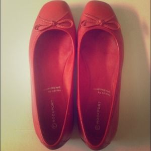 *SOLD* Rockport Ballet Flats - Size 5/35