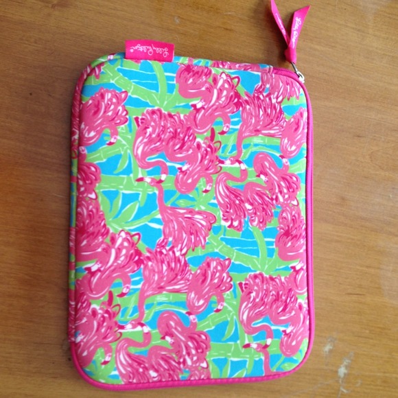 Brand new lilly pulitzer iPad case!