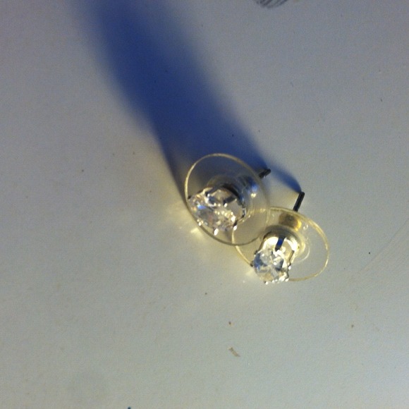 Earrings. In good condition. Wore once. - Picture 2 of 2