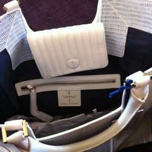 Pour LA Victoire white/blue summer tote/carry all