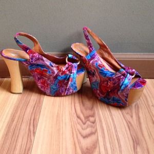 70s style Jeffery Campbell's 💖HOST PICK 💖