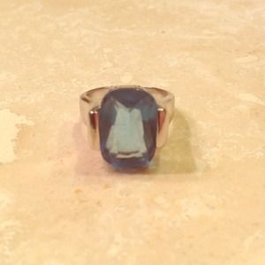 Bundle for bevkeesales Lia Sophia ocean blue ring