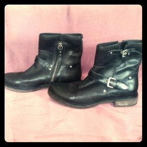 Ugg shearling sole moto boots!